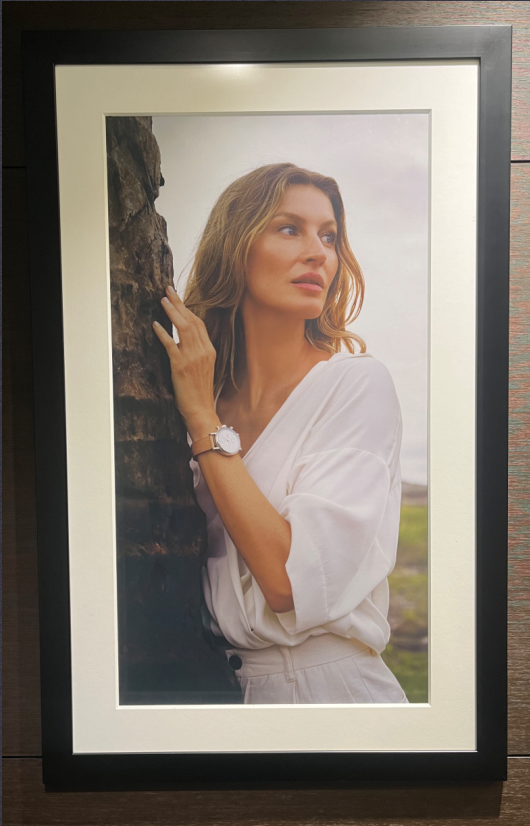 Luxury Picture Frame Speaker – Premium Wood & Cotton Material, High-Quality Audio, Smart Home & Commercial Audio-Visual Decor Solution